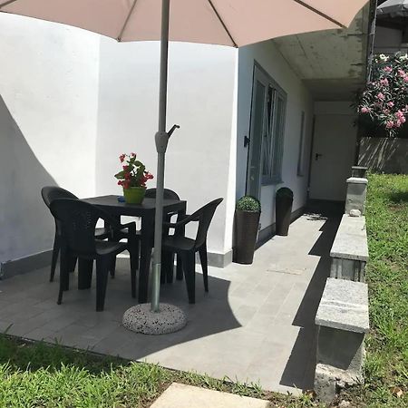 Casa Deni Con Giardino Privato Apartman Omegna Kültér fotó